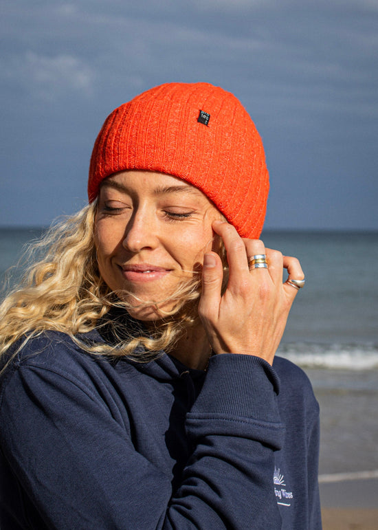 Reflex Beanie in Poppy Red