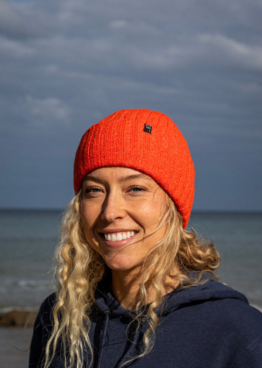 Reflex Beanie in Poppy Red