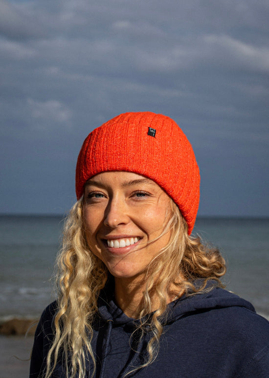 Reflex Beanie in Poppy Red