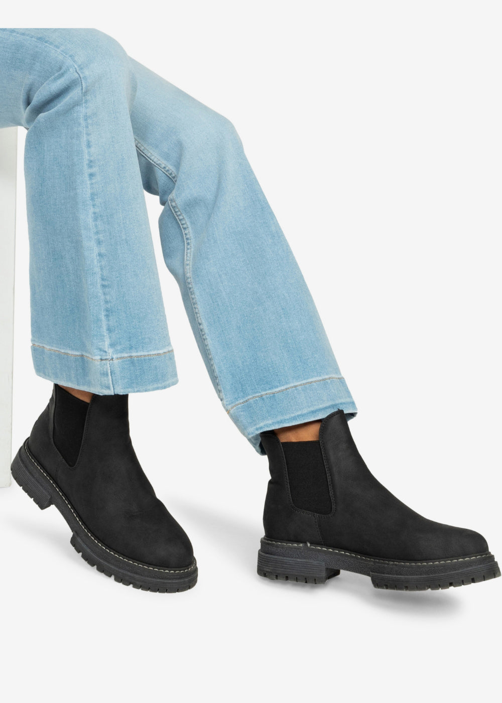 Lorena II Boots in Black by Roxy