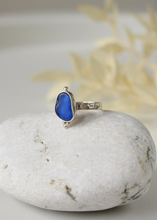 Load image into Gallery viewer, Marina Blue Sea Glass Ring by Océan Bohème
