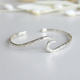 Onda Sterling Silver Wave Bracelet