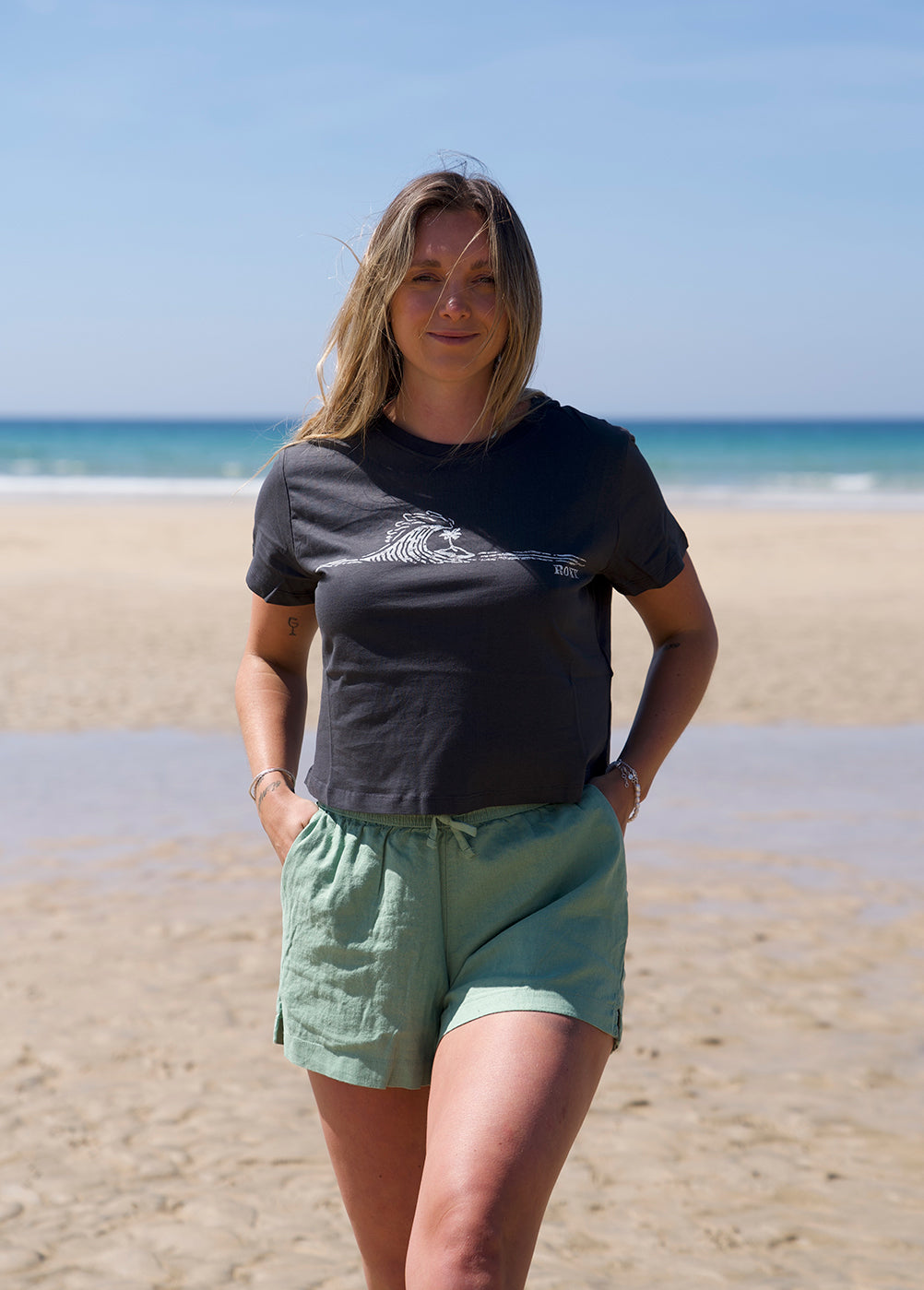 Lekeitio Break Mid Shorts in Basil