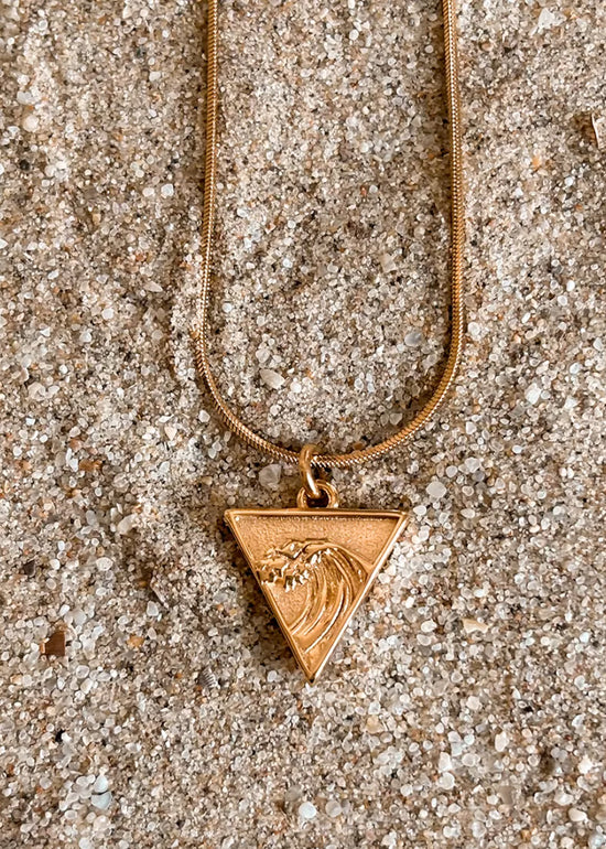 Ocean Wave Rider Necklace - Gold