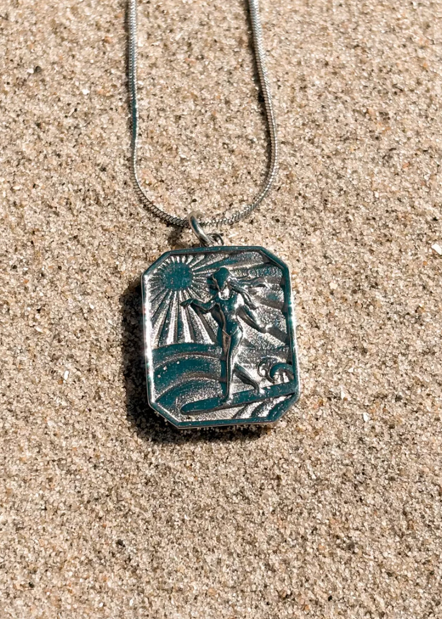 Ocean Surfgirl Necklace - Silver