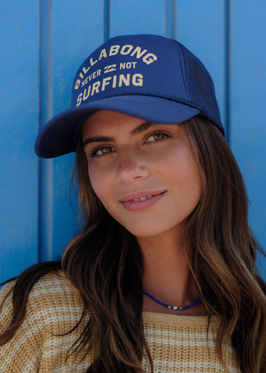 Grandpa Trucker Cap in Navy