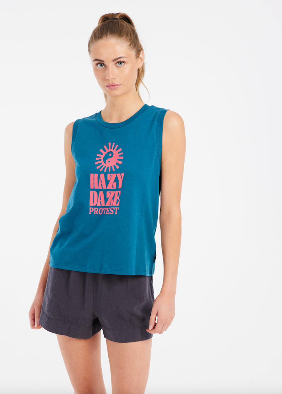 Malang Tank Top in Surfing Blue