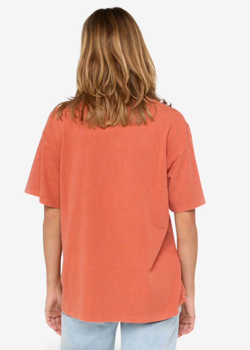 Oceanic Heritage Tee in Brick