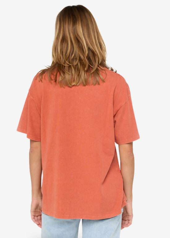Oceanic Heritage Tee in Brick