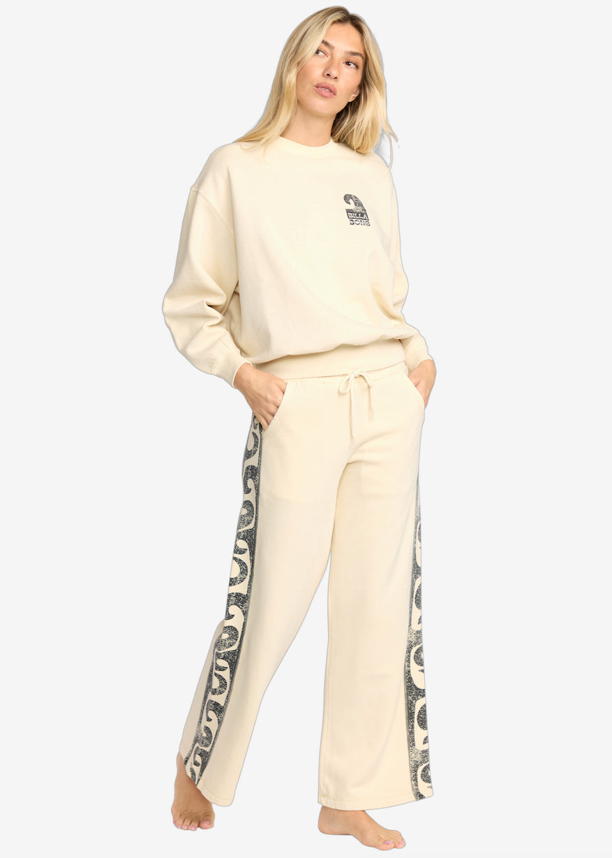 Sun Wave Livin Kendal Crew Sweatshirt