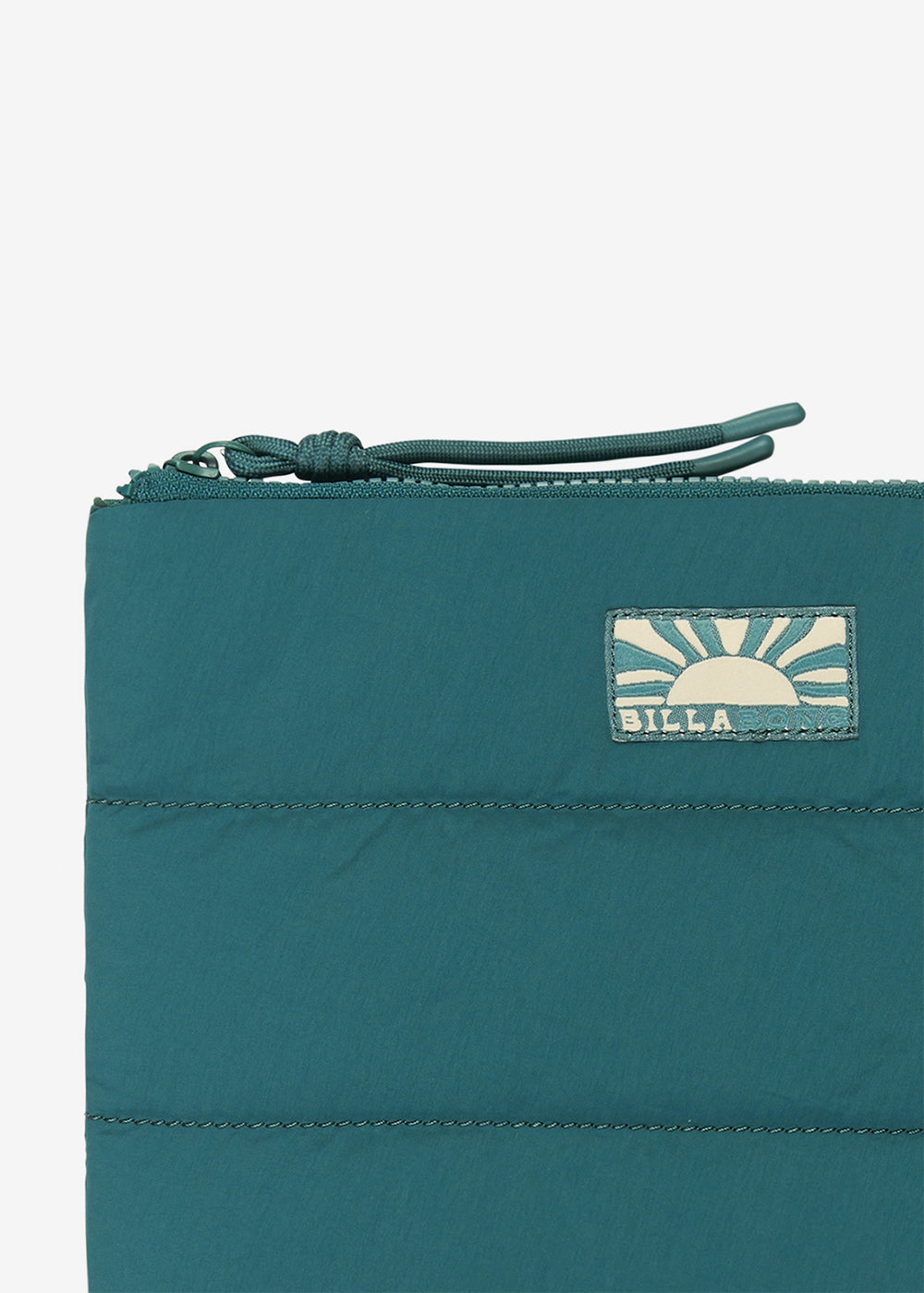 Winter Escape Pouch in Evergreen