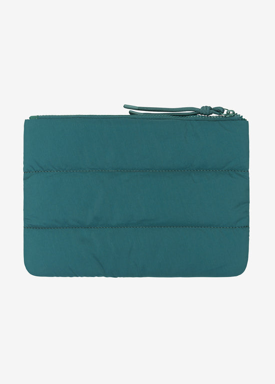Winter Escape Pouch in Evergreen