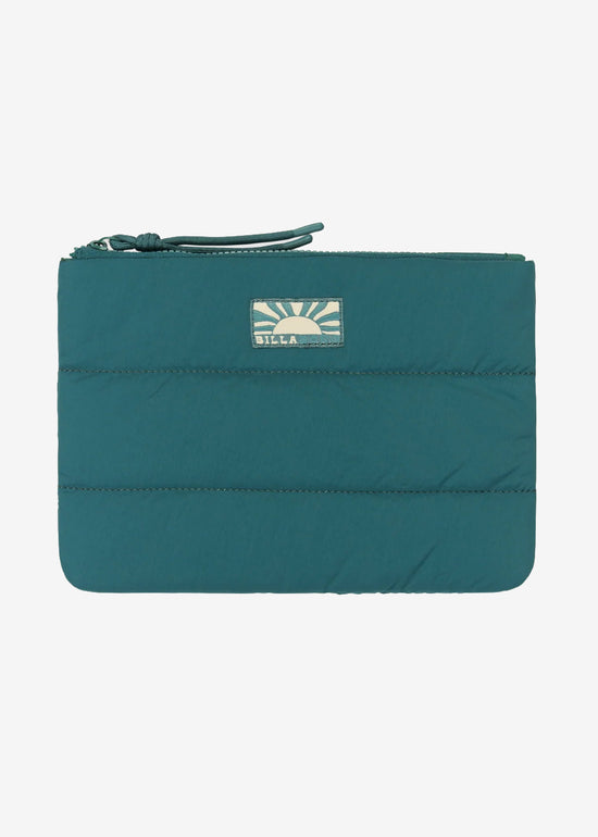 Winter Escape Pouch in Evergreen