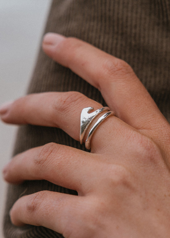 Load image into Gallery viewer, Swell Wave Ring by DaisyV Jewellery
