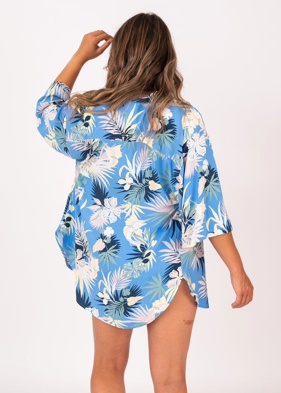 Load image into Gallery viewer, Desert Island Cover Up Shirt
