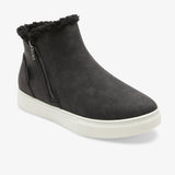 Theeo Boots in Black by Roxy